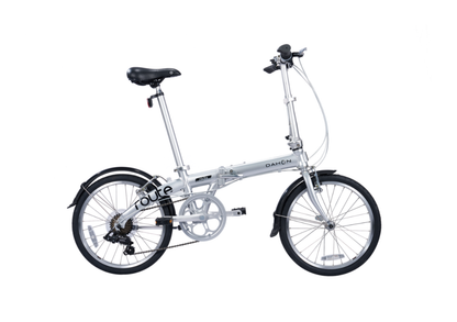 Silver Dahon Route aluminum foldable bicycle with black fenders, saddle, and multi-gear system.